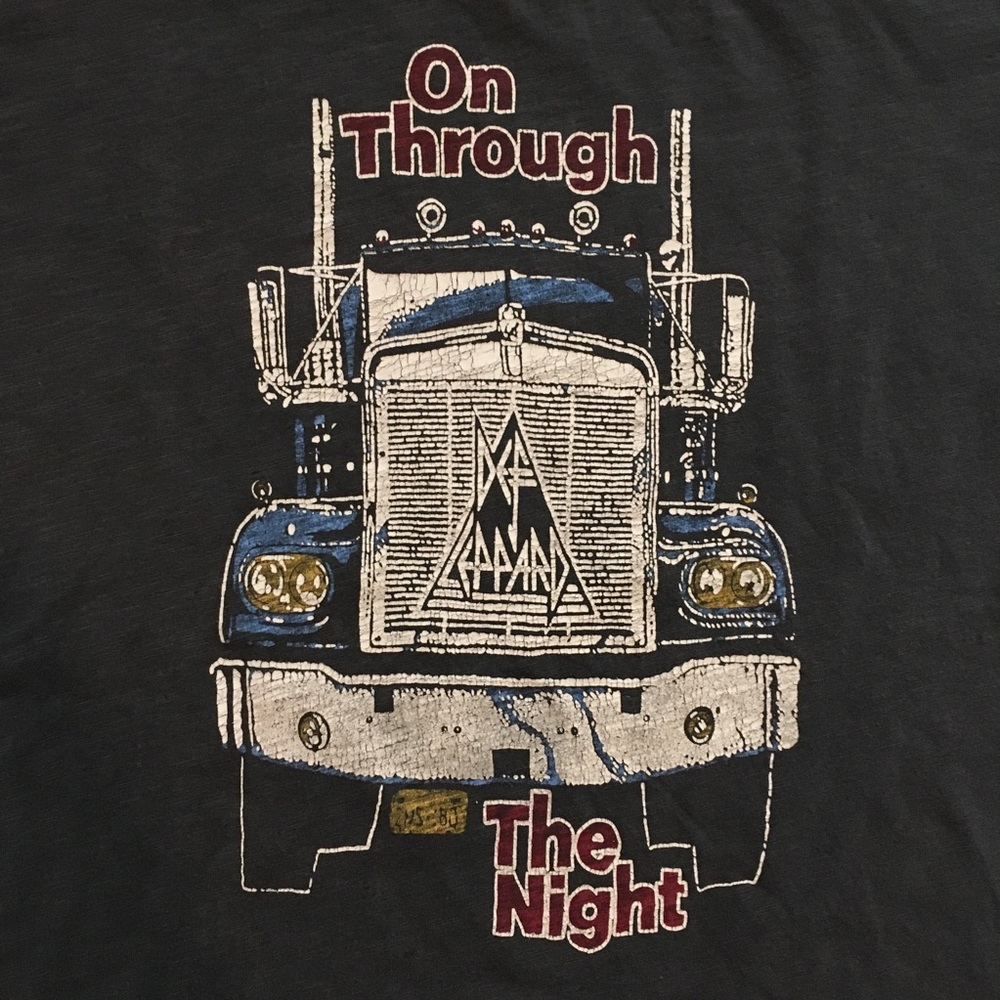 Def Leppard Band Tee NWT, Size L